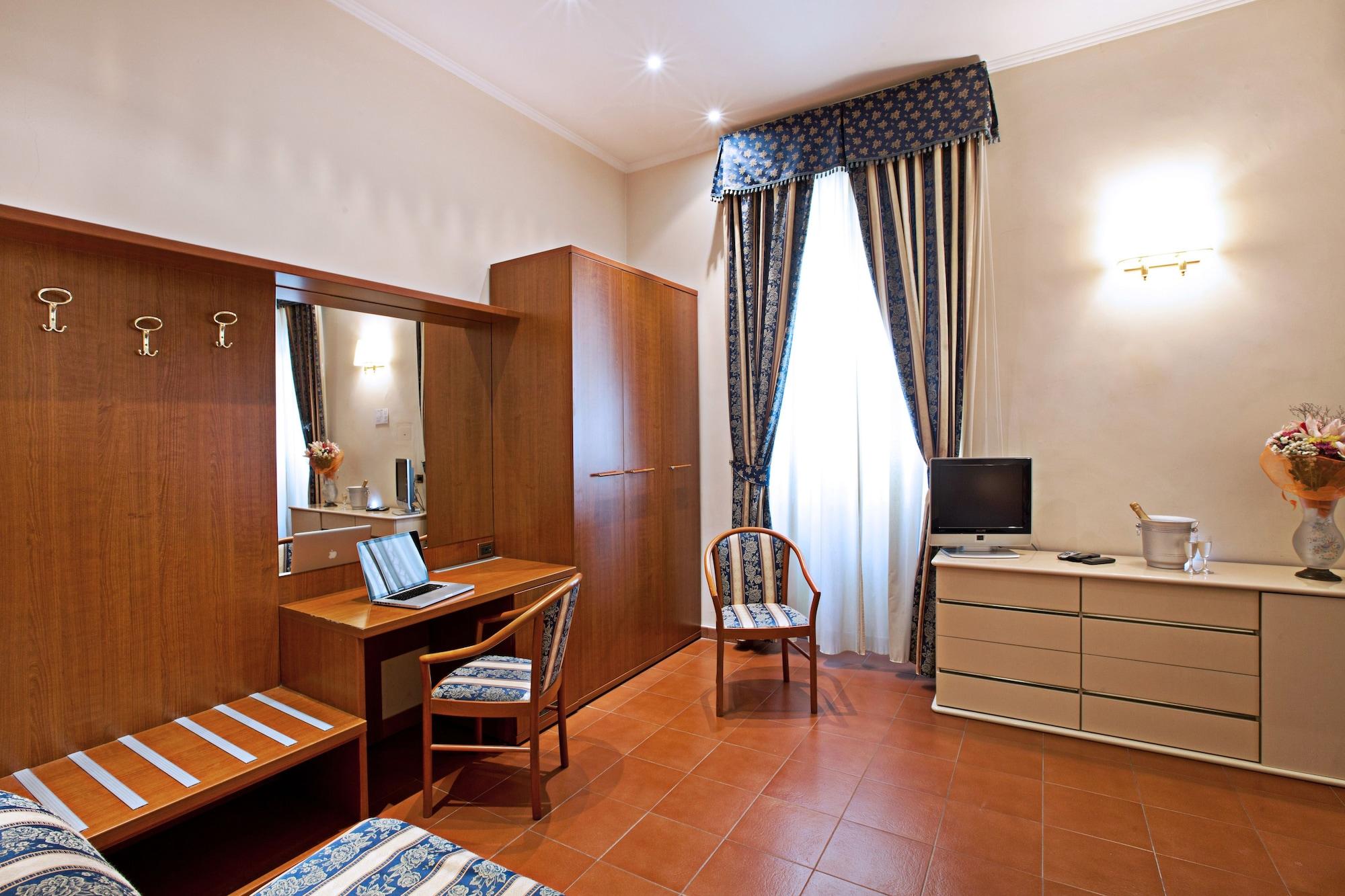 Hotel Augustea Roma Exterior foto